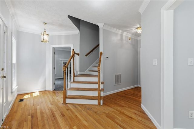 111 Manassas LOOP, Yorktown, VA 23693
