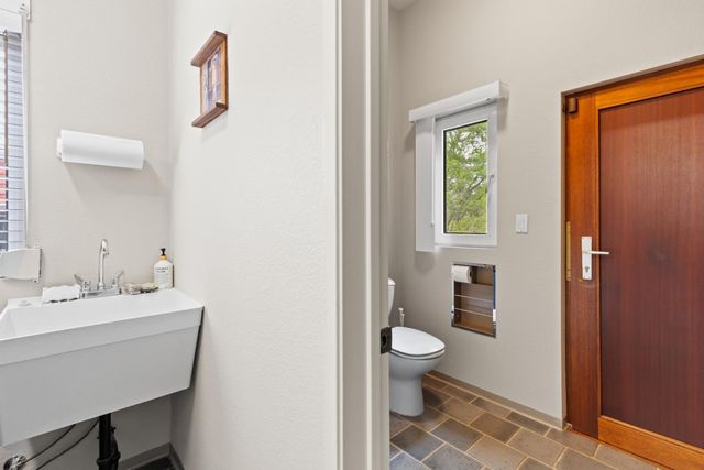 1222 Fruitvale Rd, Lincoln, CA 95648