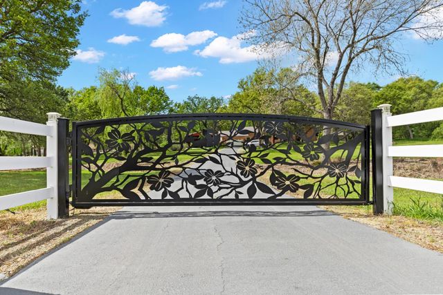 1222 Fruitvale Rd, Lincoln, CA 95648