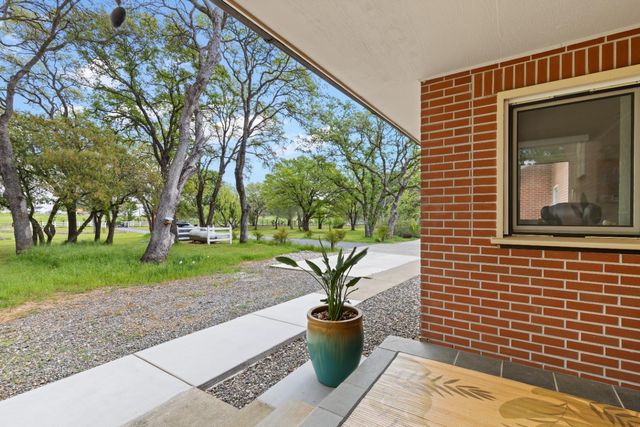 1222 Fruitvale Rd, Lincoln, CA 95648