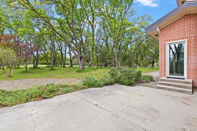 1222 Fruitvale Rd, Lincoln, CA 95648