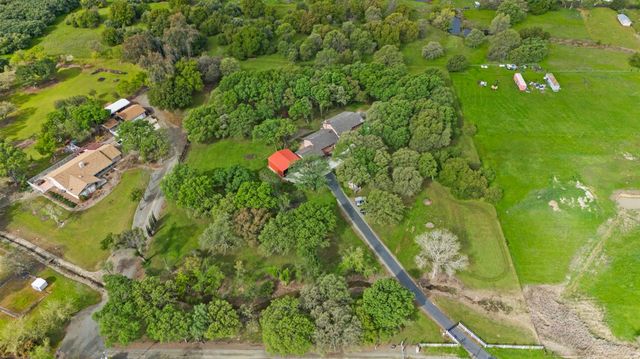 1222 Fruitvale Rd, Lincoln, CA 95648