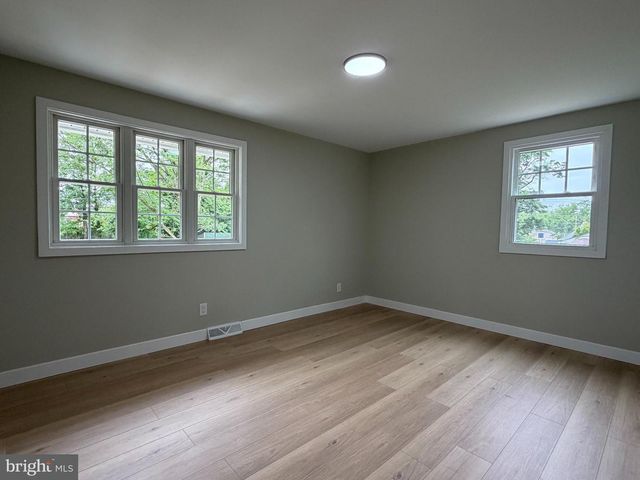 1536 PARK DR, Jamison, PA 18929
