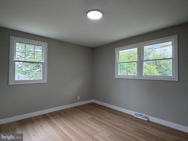 1536 PARK DR, Jamison, PA 18929