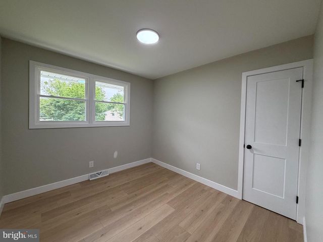 1536 PARK DR, Jamison, PA 18929