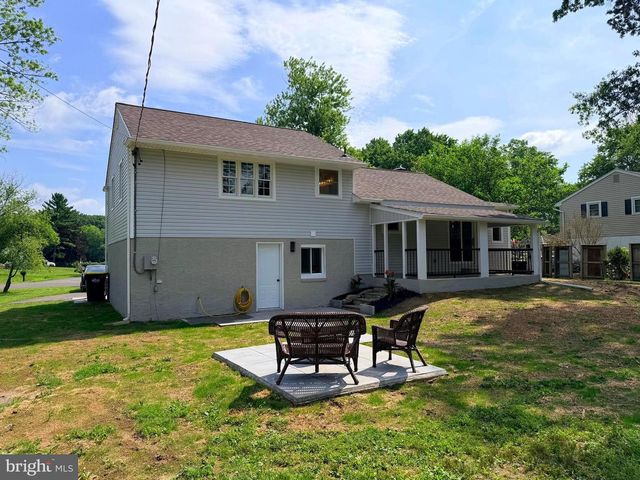 1536 PARK DR, Jamison, PA 18929