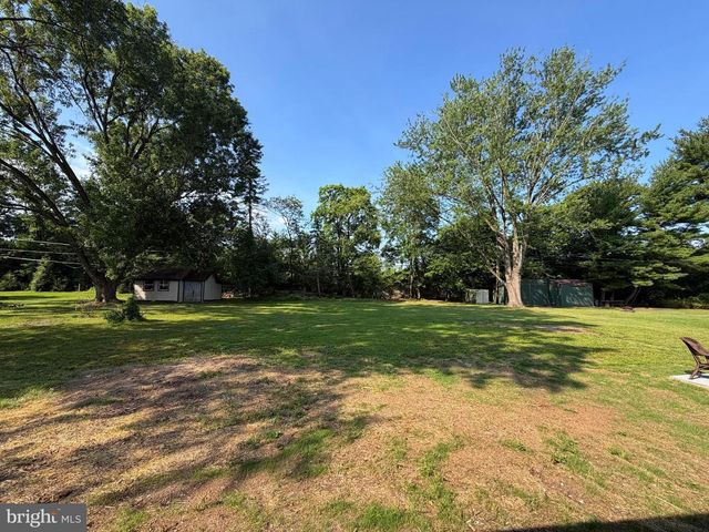 1536 PARK DR, Jamison, PA 18929