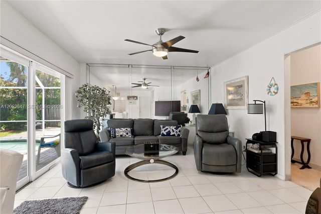 8 Castle Harbor Island, Fort Lauderdale, FL 33308