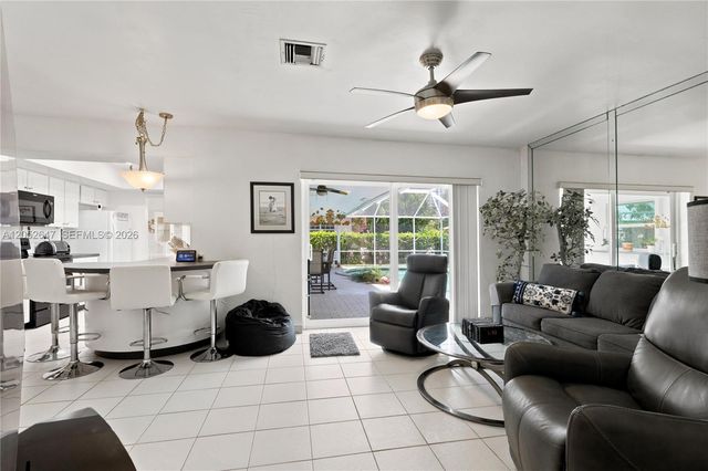 8 Castle Harbor Island, Fort Lauderdale, FL 33308
