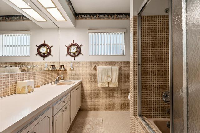 8 Castle Harbor Island, Fort Lauderdale, FL 33308