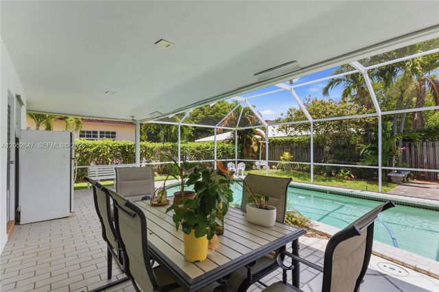 8 Castle Harbor Island, Fort Lauderdale, FL 33308