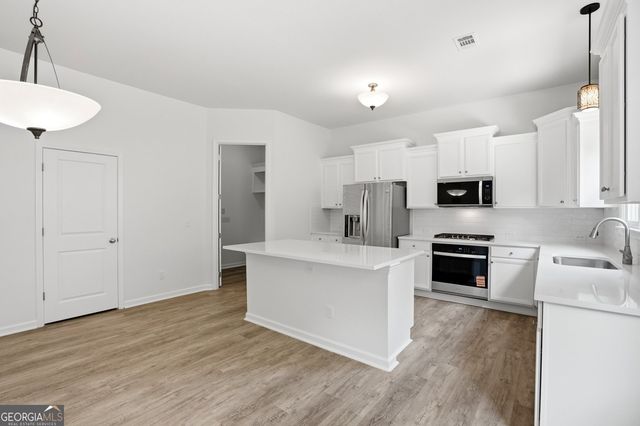 1222 Marinette Way, Mulberry, GA 30548