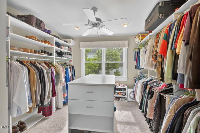 302 Edgewater Circle, Chapel Hill, NC 27516