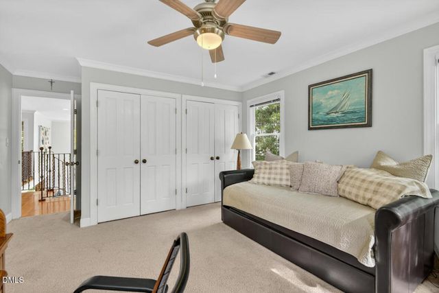 302 Edgewater Circle, Chapel Hill, NC 27516