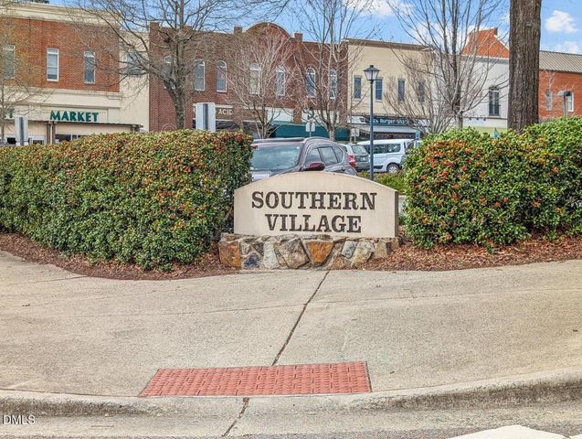 302 Edgewater Circle, Chapel Hill, NC 27516