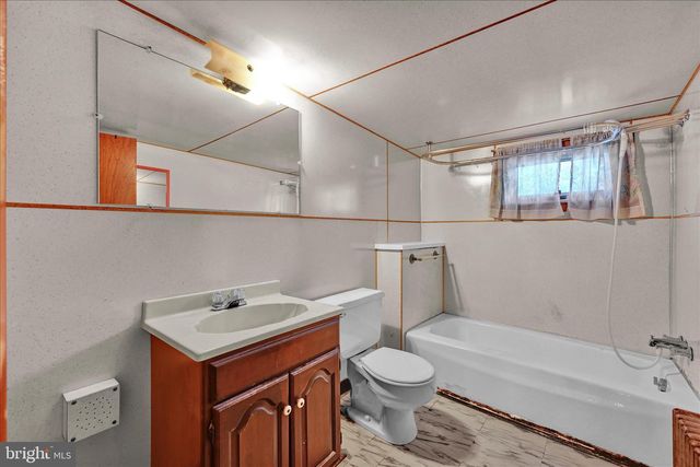 221 S DELAWARE AVE, Minersville, PA 17954