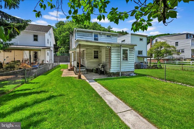 221 S DELAWARE AVE, Minersville, PA 17954