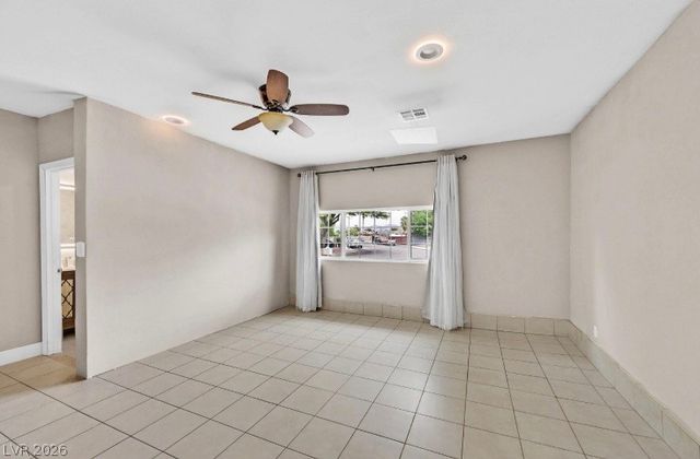 905 Vaughn Street, Las Vegas, NV 89101