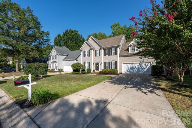 16919 Hampton Crossing Drive, Huntersville, NC 28078