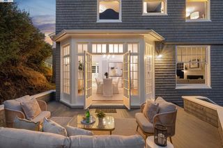 5811 Romany, Oakland, CA 94618