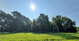 31-27 Hog Island RD, Surry, VA 23883