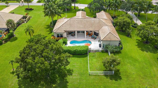 8905 Marlamoor Lane, West Palm Beach, FL 33412
