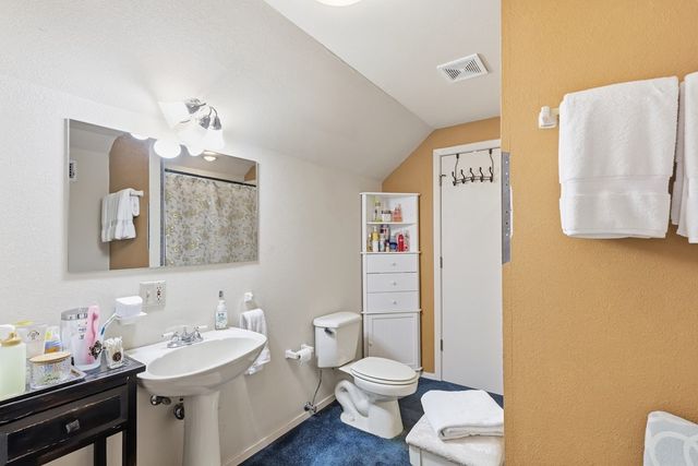 202 Fast Gun Lane, Fort Davis, TX 79734