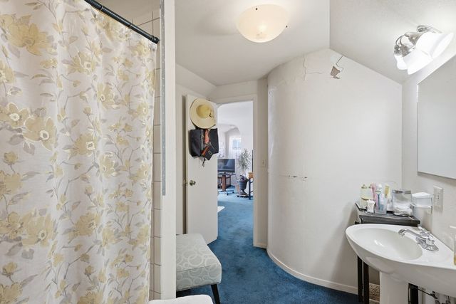 202 Fast Gun Lane, Fort Davis, TX 79734