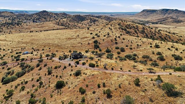 202 Fast Gun Lane, Fort Davis, TX 79734