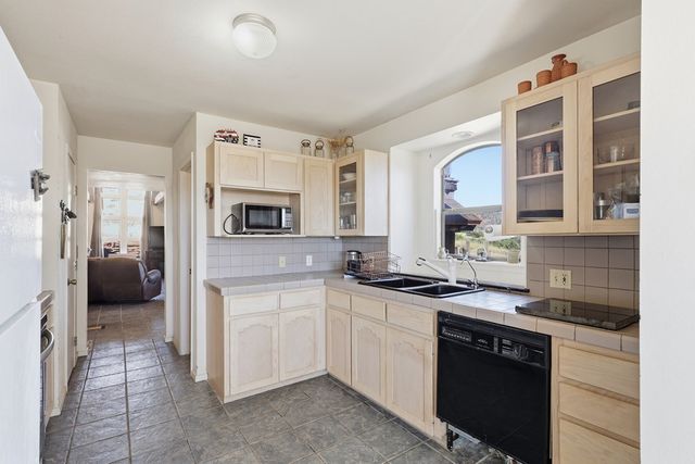 202 Fast Gun Lane, Fort Davis, TX 79734