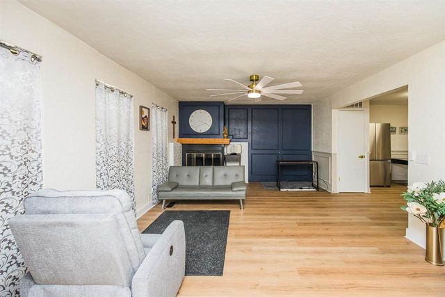246 NW 74th St, Lawton, OK 73505