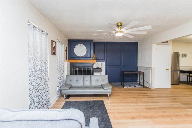 246 NW 74th St, Lawton, OK 73505
