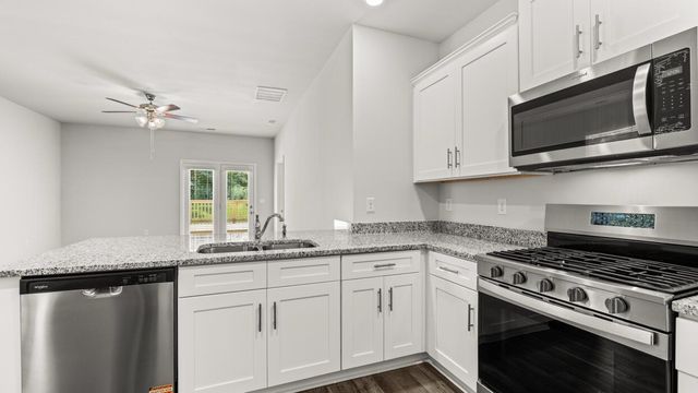 984 Captains Court, Beech Island, SC 29842