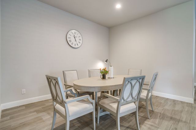 912 Bailey Lane, Mansfield, TX 76063