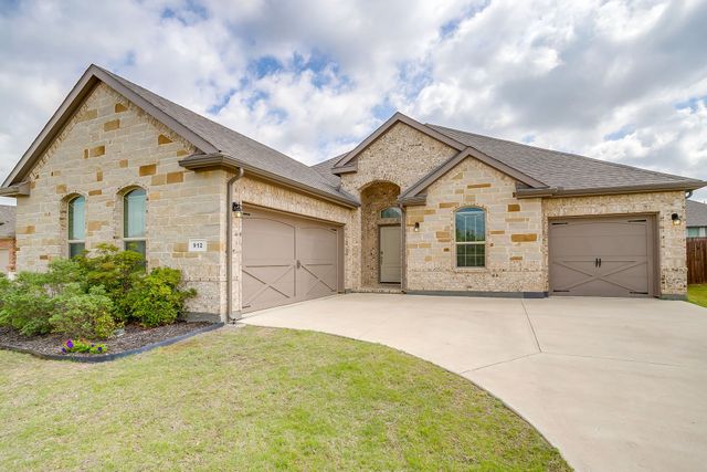 912 Bailey Lane, Mansfield, TX 76063