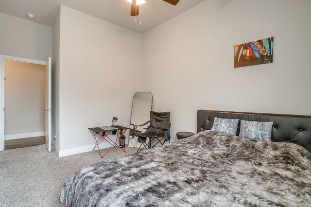 912 Bailey Lane, Mansfield, TX 76063