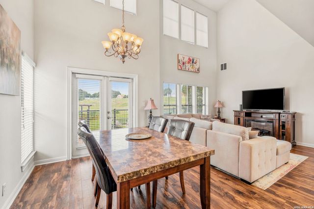 1111 Long Creek Blvd Unit 303, New Braunfels, TX 78130