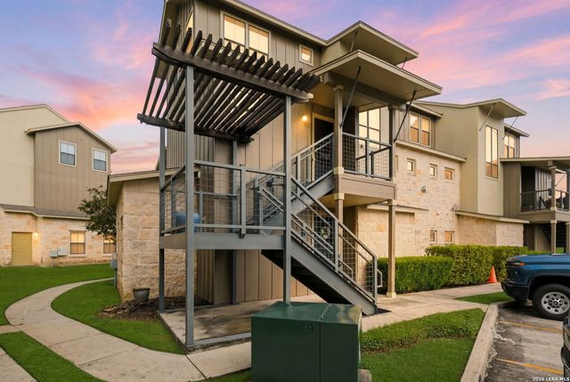 1111 Long Creek Blvd Unit 303, New Braunfels, TX 78130