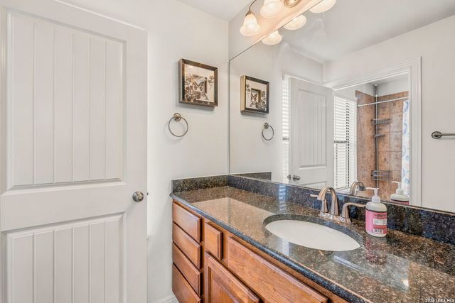 1111 Long Creek Blvd Unit 303, New Braunfels, TX 78130