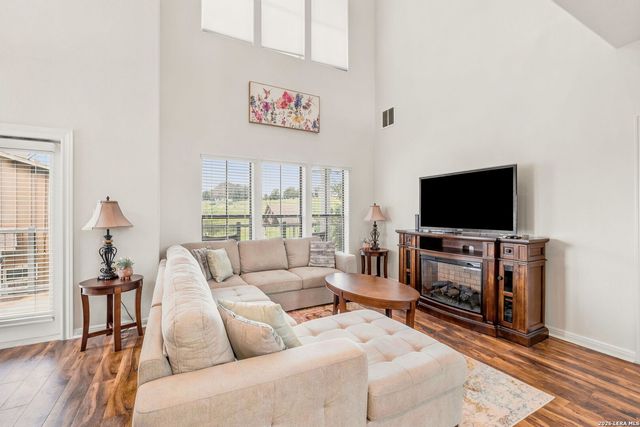 1111 Long Creek Blvd Unit 303, New Braunfels, TX 78130