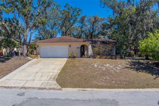 8740 FOREST LAKE DRIVE, Port Richey, FL 34668