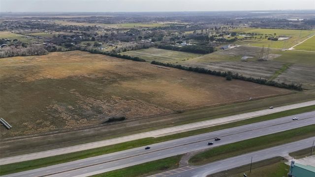 3738 Highway 90, Crosby, TX 77532