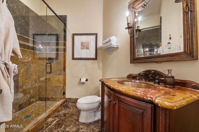 7008 N 68TH Place, Paradise Valley, AZ 85253