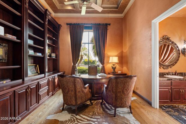 7008 N 68TH Place, Paradise Valley, AZ 85253