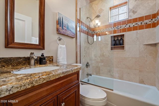 7008 N 68TH Place, Paradise Valley, AZ 85253