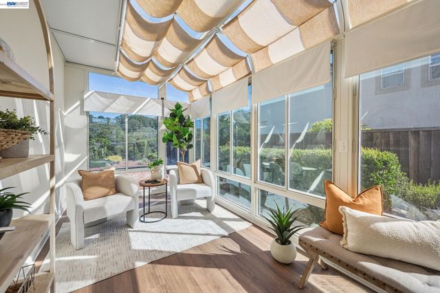 28862 Bay Heights Rd, Hayward, CA 94542