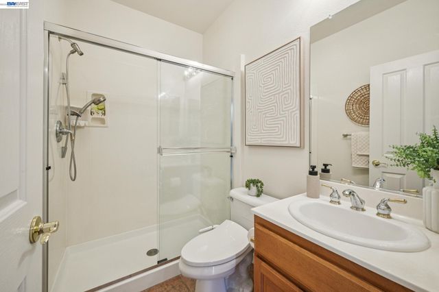 28862 Bay Heights Rd, Hayward, CA 94542