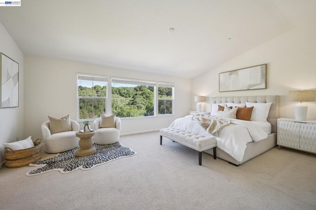 28862 Bay Heights Rd, Hayward, CA 94542