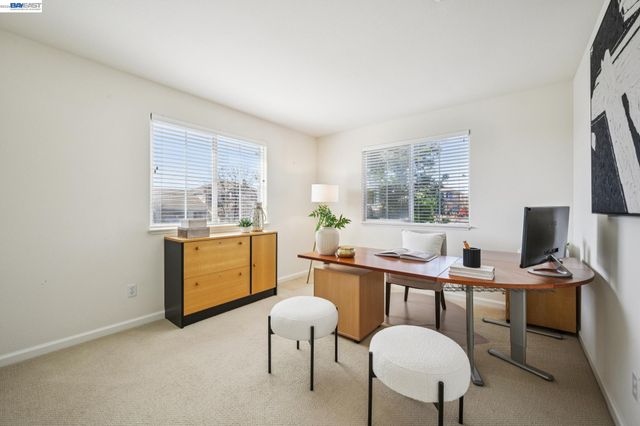 28862 Bay Heights Rd, Hayward, CA 94542