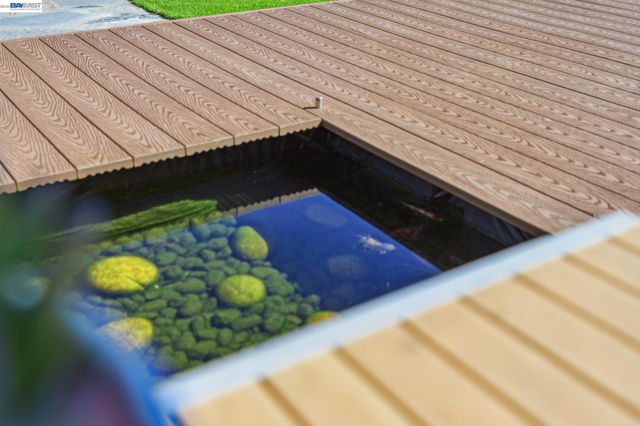 28862 Bay Heights Rd, Hayward, CA 94542